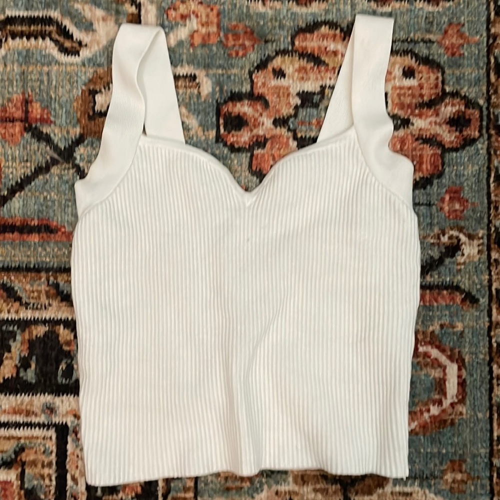 Abercrombie & Fitch cream crop top